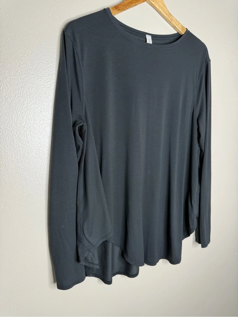 Lululemon | Lifted Balance Long Sleeve‎ Top in Black, size 10